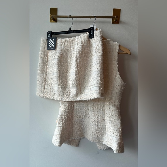 Blithe LA Cream Textured Vest & Skirt Set P2P 18” Waist 15.5” | 710 - Picture 2 of 12